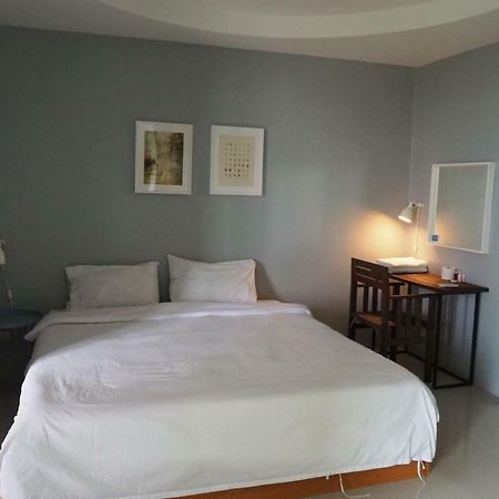 Aparthotel The O2 Udon Thani Esterno foto