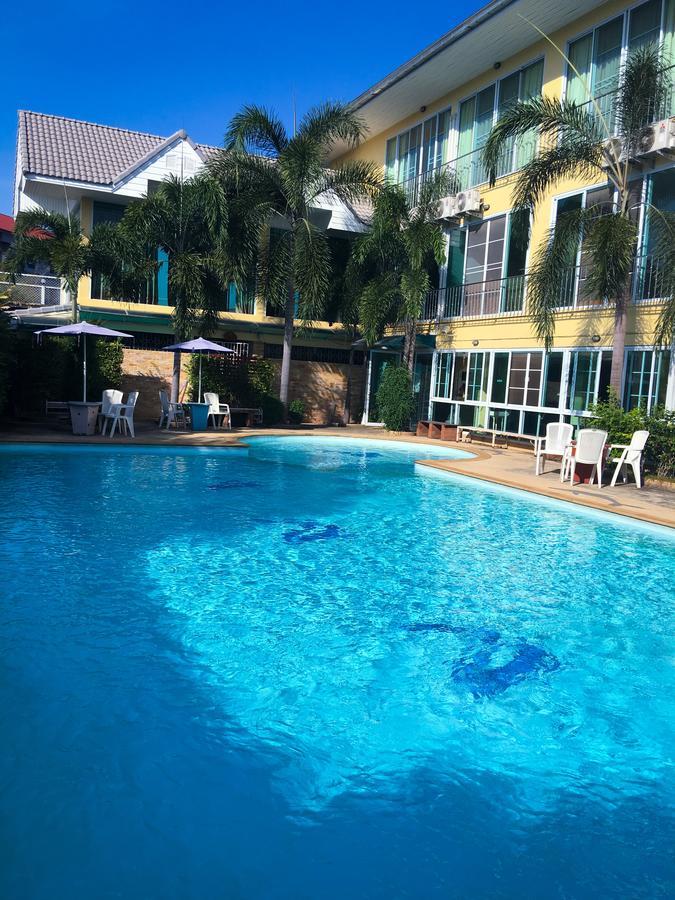 Aparthotel The O2 Udon Thani Esterno foto