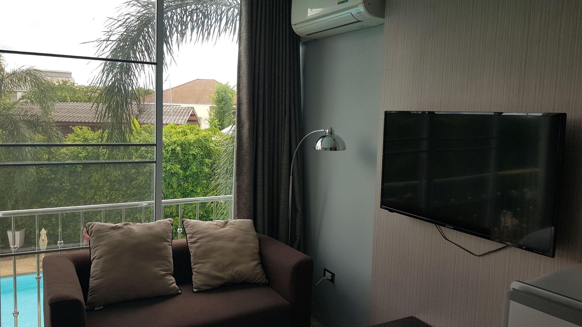 Aparthotel The O2 Udon Thani Esterno foto